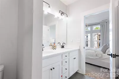 223 S Bruns Avenue, Charlotte, NC 28208 - Photo 21
