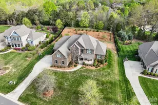 1015 Golden Bell Dr, Waxhaw, NC 28173 - Photo 3