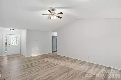 7700 Park Vista Circle, Charlotte, NC 28226 - Photo 5