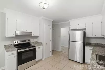 7700 Park Vista Circle, Charlotte, NC 28226 - Photo 9