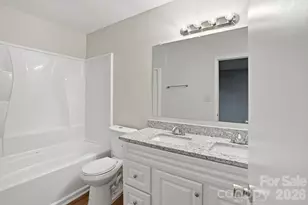 7700 Park Vista Cir, Charlotte, NC 28226 - Photo 25