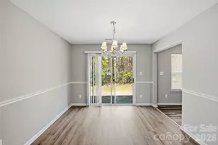 836 Almora Dr, Charlotte, NC 28216 - Photo 7