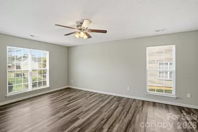 836 Almora Drive, Charlotte, NC 28216 - Photo 23