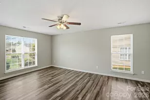 836 Almora Dr, Charlotte, NC 28216 - Photo 23