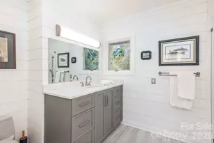 1580 Fairway Dr, Lake Toxaway, NC 28747 - Photo 9