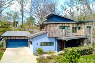 46 Pinecroft Rd, Asheville, NC 28804 - Photo 3