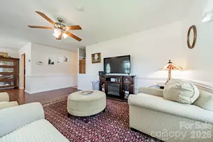 1015 S Walnut St, Kannapolis, NC 28081 - Photo 5