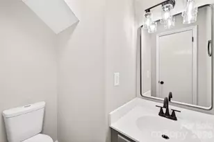 2801 Dellinger Dr, Charlotte, NC 28269 - Photo 15