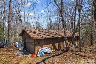 1086 Mine Gap Rd, Zirconia, NC 28790 - Photo 5