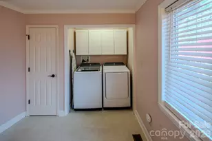 117 Hickory Ln, Newland, NC 28657 - Photo 27