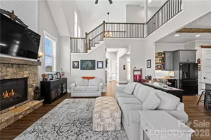 122 Wintercress Dr, Mills River, NC 28759 - Photo 11