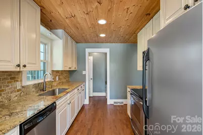 93 English Drive, Candler, NC 28715 - Photo 9