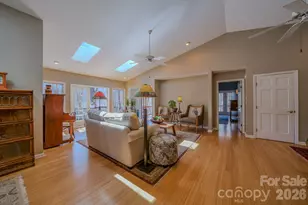 38 Sutton Knob Rd, Candler, NC 28715 - Photo 9