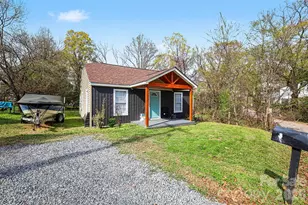 315 Pineview St, Kannapolis, NC 28083 - Photo 1