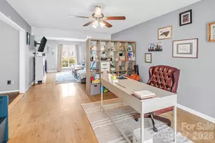 7422 Autumn Trail Dr, Charlotte, NC 28213 - Photo 9