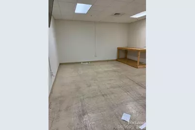 2315 Catawba Valley Boulevard SE #6, Hickory, NC 28602 - Photo 13