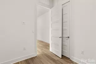 123 Haywood St, Asheville, NC 28801 - Photo 11