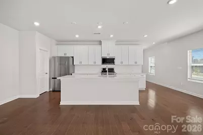 11935 Red Leaf Drive, Charlotte, NC 28215 - Photo 7