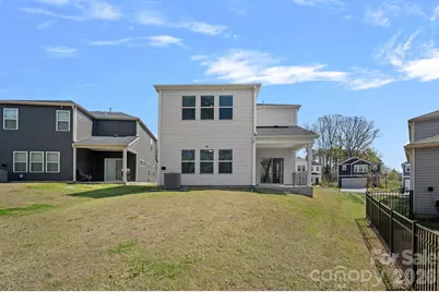 11935 Red Leaf Drive, Charlotte, NC 28215 - Photo 33