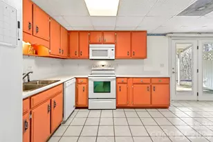 75 Laurelwood Dr, Marion, NC 28752 - Photo 13