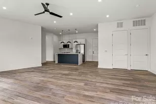 123 Haywood St, Asheville, NC 28801 - Photo 11