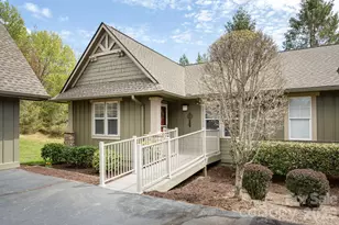 501 Fox Den Ct, Hendersonville, NC 28792 - Photo 1