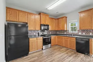 581 Winborne Ave SW, Concord, NC 28025 - Photo 9