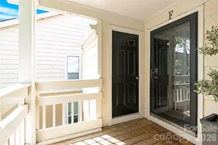18009 Kings Point Dr, Cornelius, NC 28031 - Photo 5