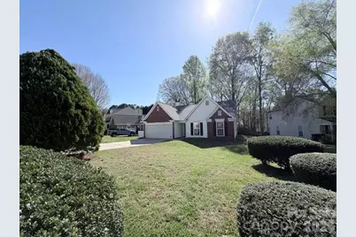 8523 Boxford Court, Charlotte, NC 28215 - Photo 3