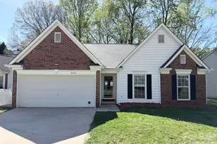 8523 Boxford Ct, Charlotte, NC 28215 - Photo 1