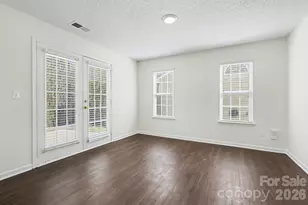 6308 Dumont Ln, Charlotte, NC 28269 - Photo 9