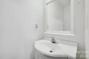 6308 Dumont Ln, Charlotte, NC 28269 - Photo 7