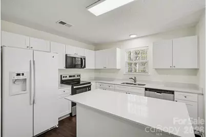 6308 Dumont Lane, Charlotte, NC 28269 - Photo 15