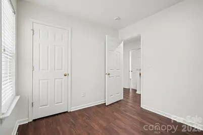 6308 Dumont Lane, Charlotte, NC 28269 - Photo 25