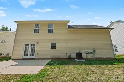 6308 Dumont Lane, Charlotte, NC 28269 - Photo 27