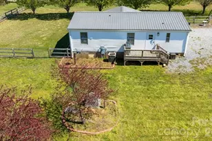 889 Tabor Rd, Olin, NC 28660 - Photo 25