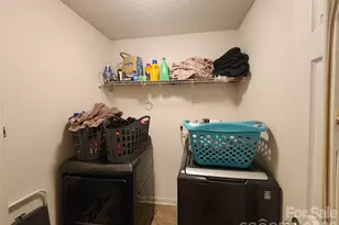 2013 Chadwell Ct, Waxhaw, NC 28173 - Photo 9