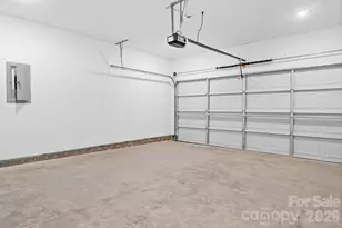 2123 Woodhurst Ln, Albemarle, NC 28001 - Photo 23