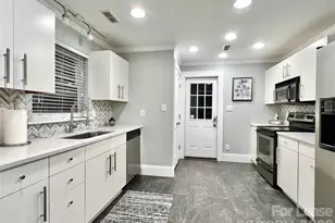 4638 Murrayhill Rd, Charlotte, NC 28209 - Photo 3