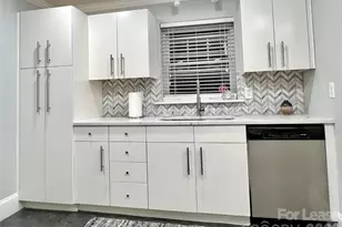 4638 Murrayhill Rd, Charlotte, NC 28209 - Photo 5