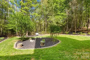 8830 Bluestone Bay Ct, Sherrills Ford, NC 28673 - Photo 41
