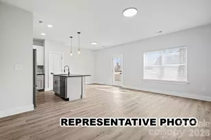 210 N Vance St, Gastonia, NC 28052 - Photo 9