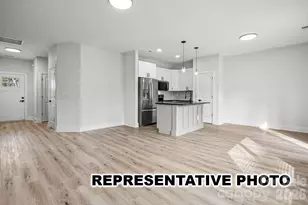 210 N Vance St, Gastonia, NC 28052 - Photo 7