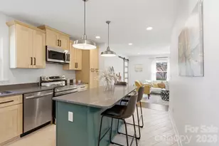 2414 Belfast Dr, Charlotte, NC 28208 - Photo 9