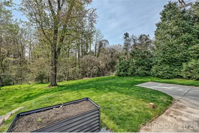1102 Yale Place, Charlotte, NC 28209 - Photo 37
