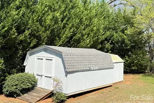 240 Nixon Rd, Belmont, NC 28012 - Photo 11