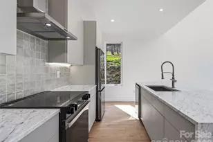 710 Kendal Dr, Leicester, NC 28748 - Photo 13