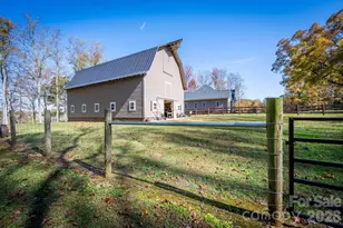 1579 Jennings Rd, Statesville, NC 28625 - Photo 21