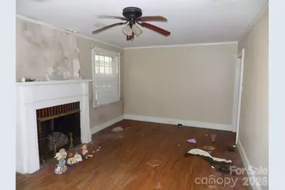 303 W Church Street, Cherryville, NC 28021 - Photo 3