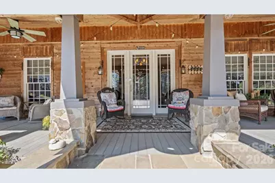 1307 Oakridge Farm Highway, Mooresville, NC 28115 - Photo 3